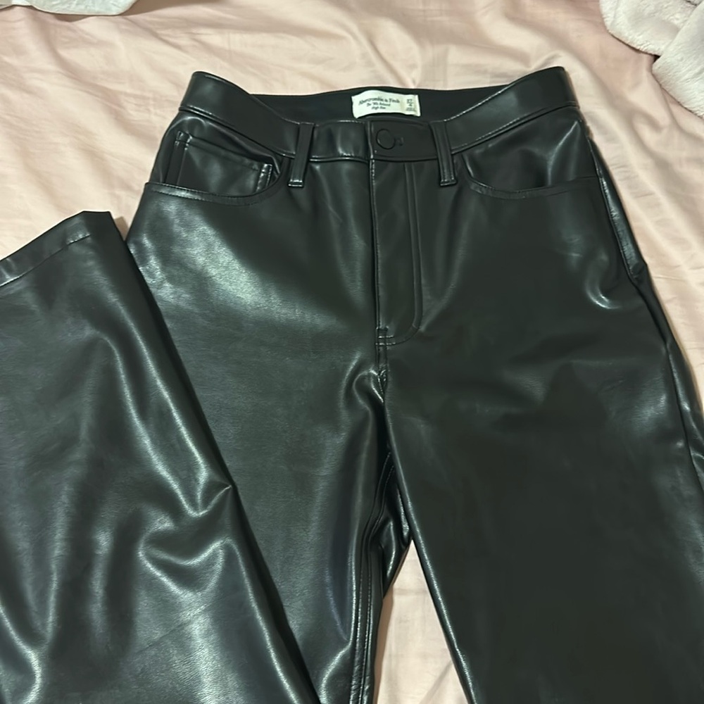 abercrombie vegan leather 90s relaxed pant